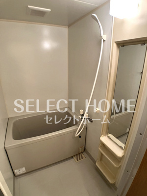 【浴室】 | シャトーリ牧御堂Ａ棟 | 落ち着いた空間のお風呂です
同型タイプ