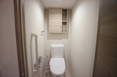 【トイレ】 | D-room天が岡 | 同メーカーのイメージ写真（別物件の写真）です