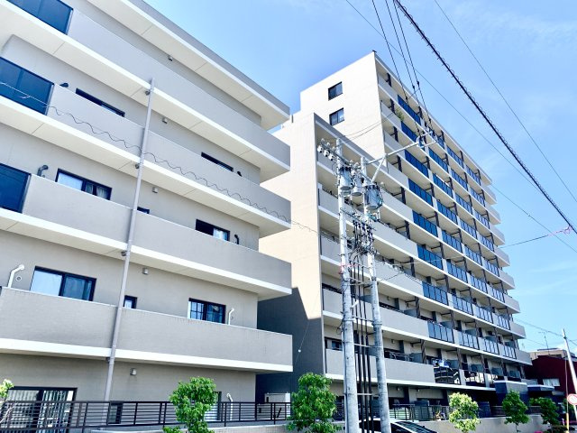 オブリージュ三番町レジデンス　静岡市葵区三番町の外観|近隣に大きな建物は無いので日当たり、風通しも良さそうです