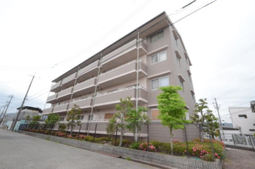 敷地内に自転車置場があります！
