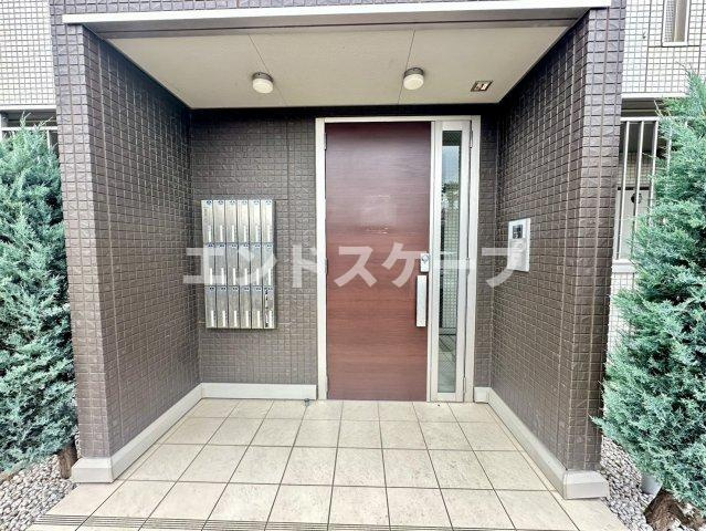 Ｄ'クレアーレのエントランス|高崎、前橋のお部屋探しはエンドスケープまで！お客様の理想お聞かせ下さい♪
