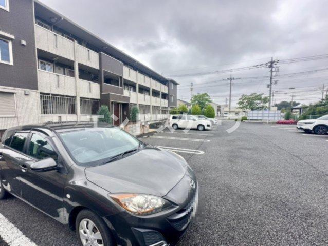 Ｄ'クレアーレの駐車場|高崎、前橋のお部屋探しはエンドスケープまで！お客様の理想お聞かせ下さい♪