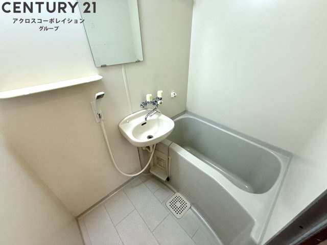 シンプルで使いやすい浴室です！