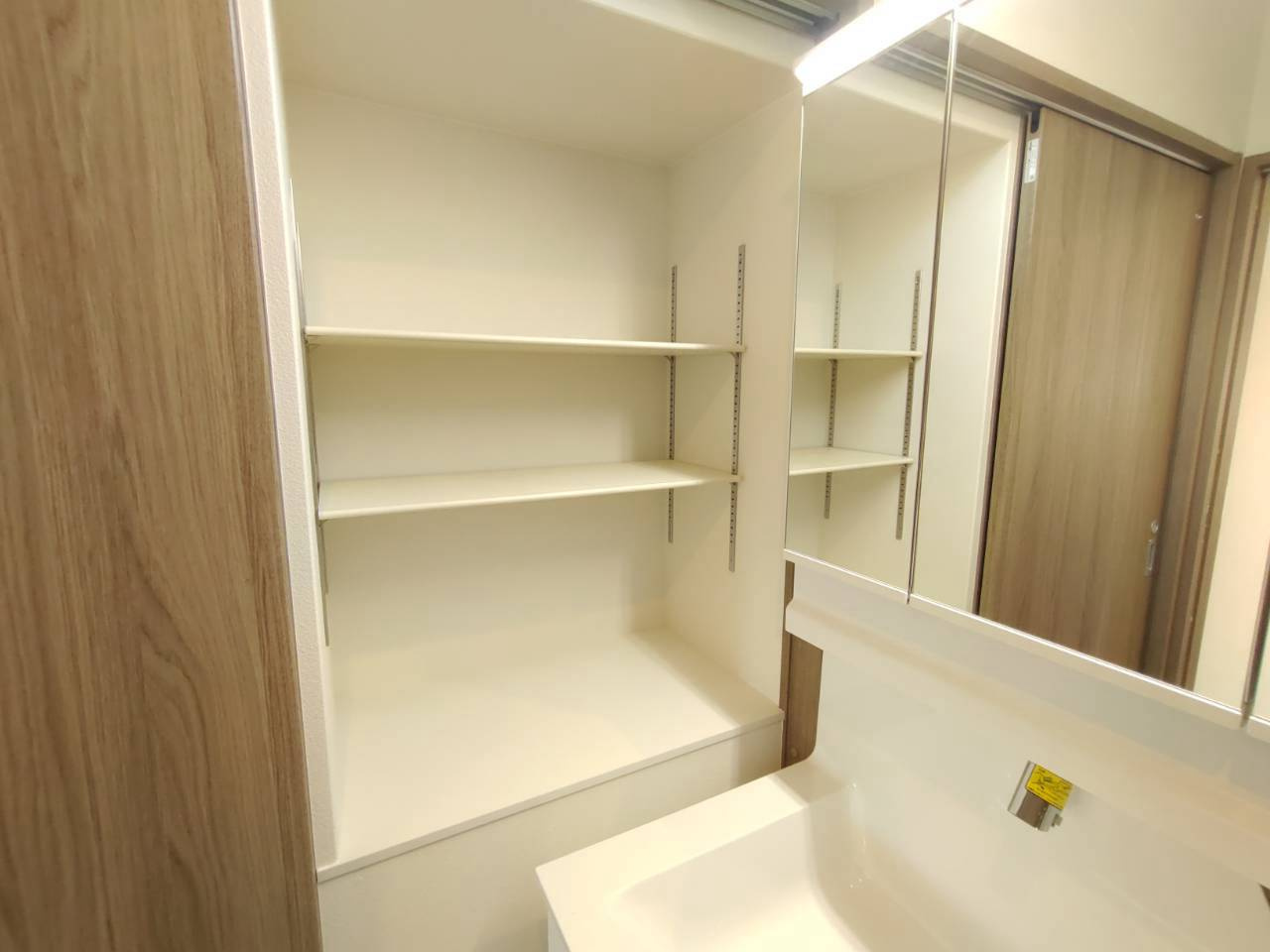 みやま市瀬高町下庄の新築一戸建の収納