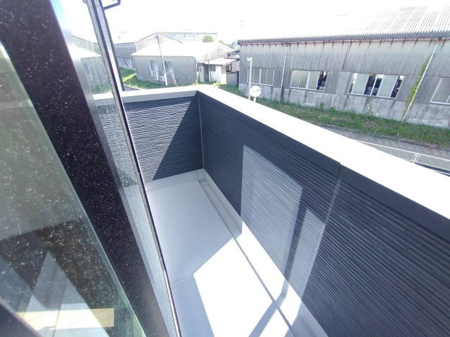 みやま市瀬高町下庄の新築一戸建のバルコニー