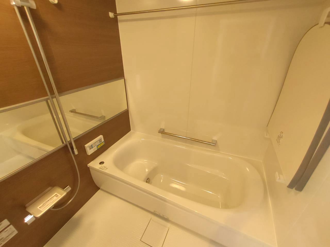 みやま市瀬高町下庄の新築一戸建の浴室