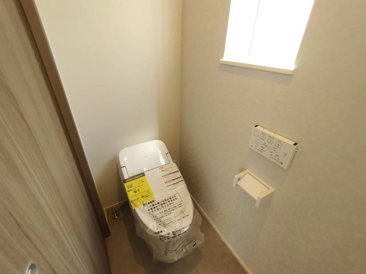 みやま市瀬高町下庄の新築一戸建のトイレ