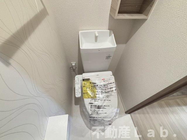 ピノ・ジョヴァーネのトイレ