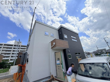 建築基準法で定められた壁量の約1.3倍の壁量を確保し、地震に強い「がっしり」とした頑丈な構造。