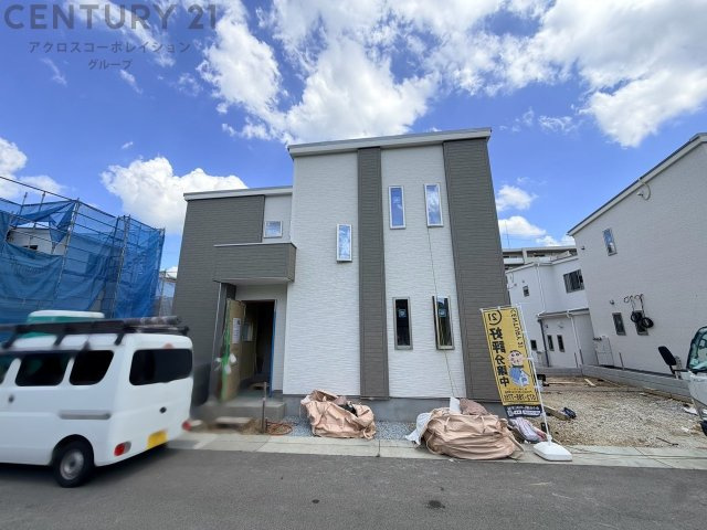 まもりすまい保険に加入し、構造耐力上主要な部分や雨水の侵入を防ぐ箇所に10年間の長期保証が適用。
