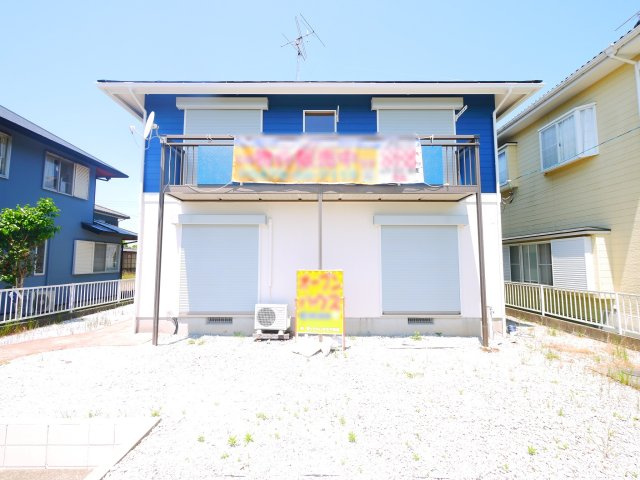 長生郡一宮町一宮　中古戸建の外観|内外装リフォーム済み令和8年1月 システムキッチン交換 駐車並列2台可能 一宮海岸車約10分