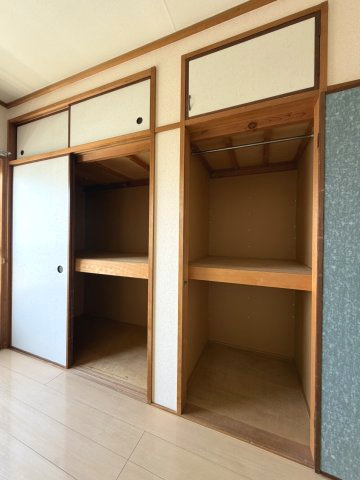 ドミール小山の収納