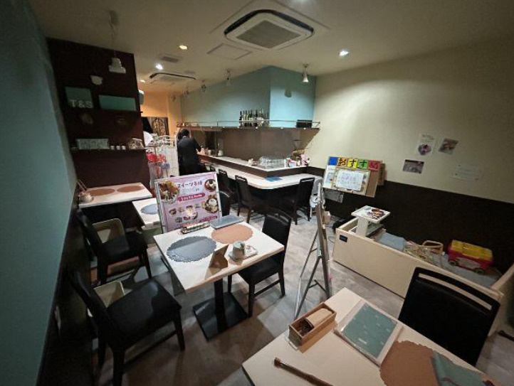 大阪市北区黒崎町の店舗の内装