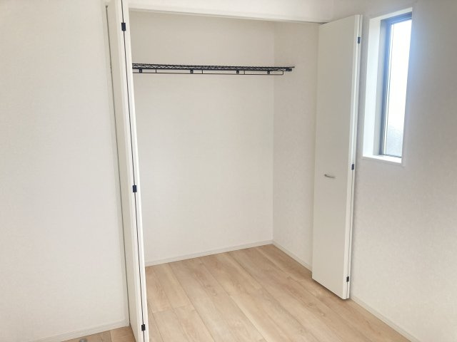 クレイドルガーデン前橋市稲荷新田町第３　４号棟の収納|２階洋室１収納です