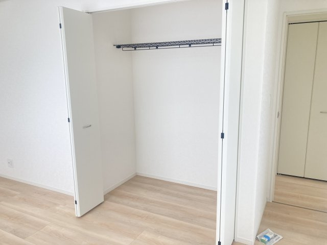 クレイドルガーデン前橋市稲荷新田町第３　４号棟の収納|２階洋室2収納です