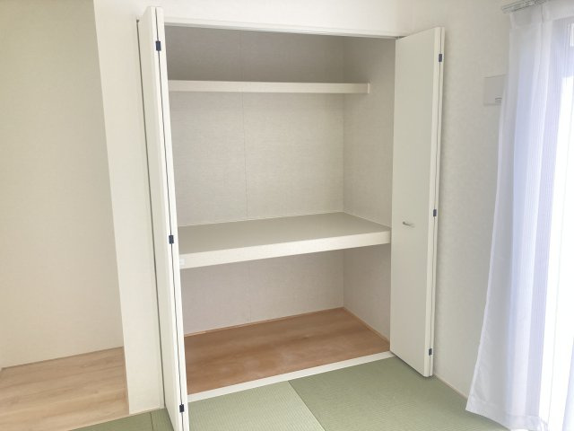 クレイドルガーデン前橋市稲荷新田町第３　４号棟の収納|和室にも収納スペースがあります！