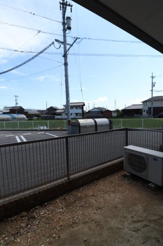 グレイスホーム　A棟の庭