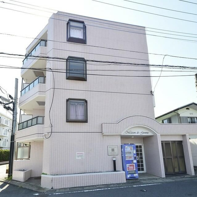大和市柳橋２丁目の賃貸マンションの外観