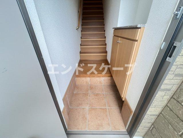 メゾン　ローズアヴニールの玄関|高崎、前橋のお部屋探しはエンドスケープまで！お客様の理想お聞かせ下さい♪