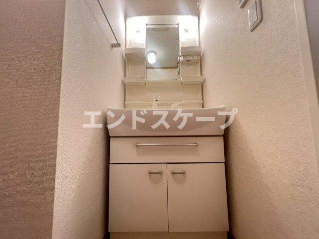 メゾン　ローズアヴニールの独立洗面台|高崎、前橋のお部屋探しはエンドスケープまで！お客様の理想お聞かせ下さい♪