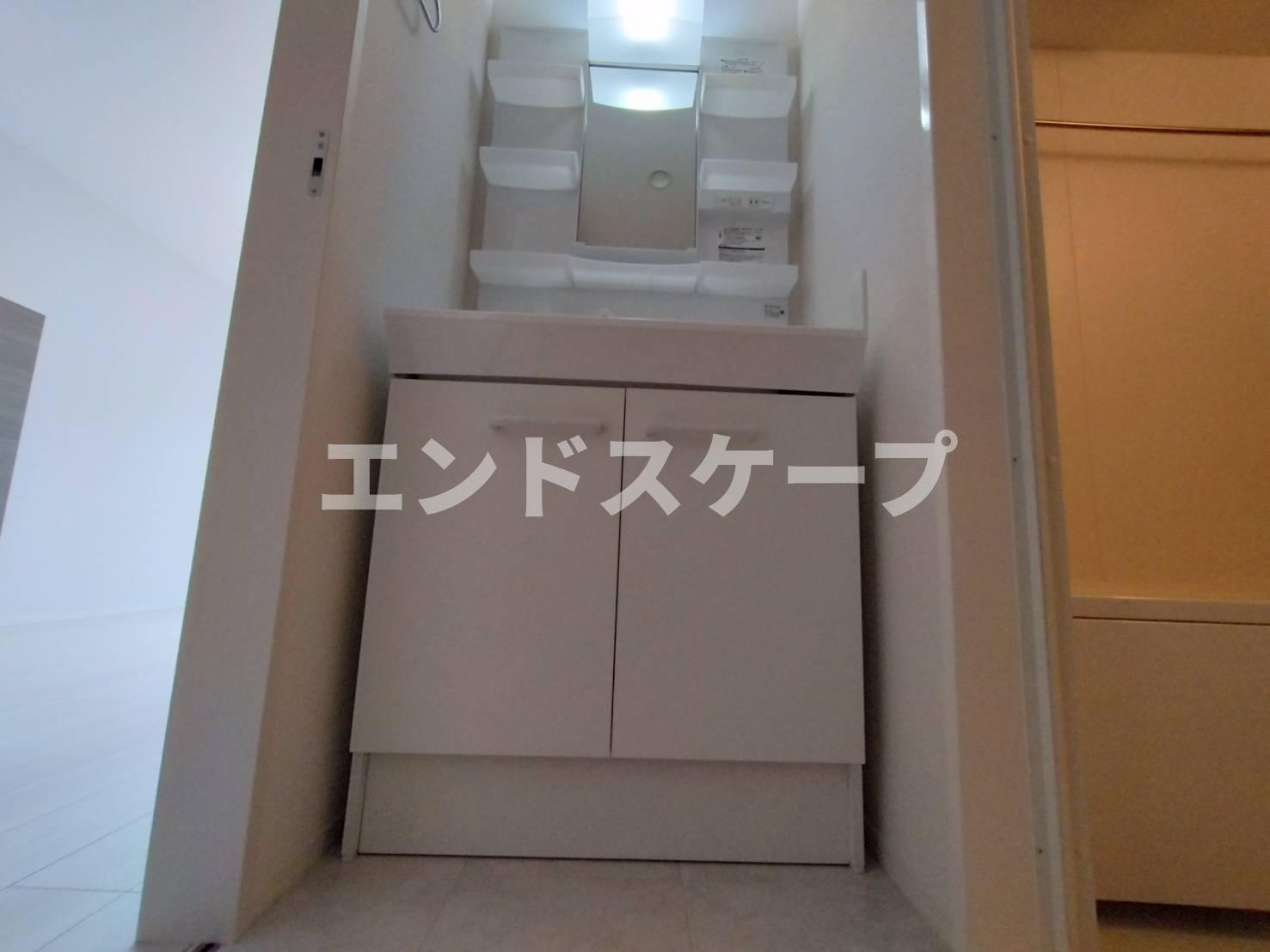 アークイーストの独立洗面台|高崎、前橋エリアのお部屋探しはエンドスケープまで！お客様の理想お聞かせ下さい♪