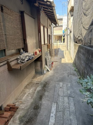◆地下鉄烏丸線『丸太町』駅まで徒歩３分◆周辺施設充実◆中京区鏡屋町のその他|通路