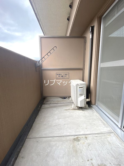 【バルコニー】サンコーウィズダムスクウェア