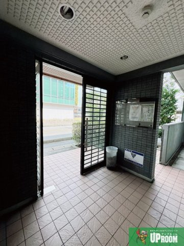 ファミリア岩倉のロビー