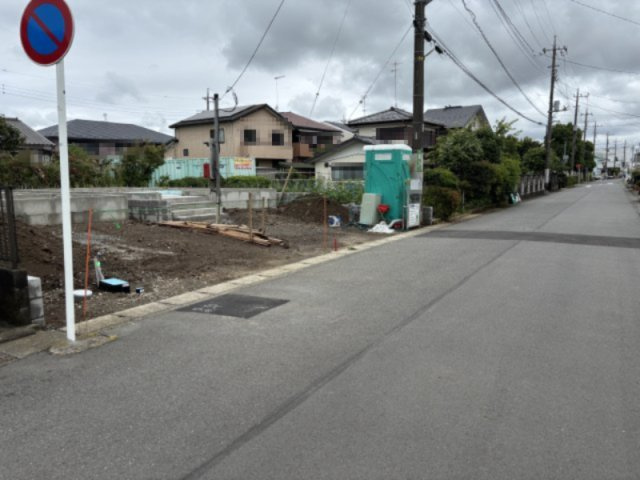 厚木市妻田西第15の前面道路含む現地写真|前面道路含む外観※2026年6月8日撮影