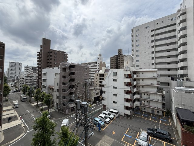 エスポア金山Ⅲの展望|5階部分からの眺望。