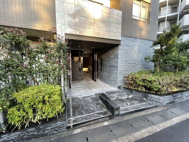 コンシェリア馬込TERRACEのエントランス