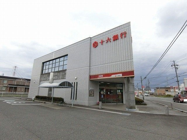 フランメゾン　Ｂの周辺|十六銀行 神戸支店まで77m