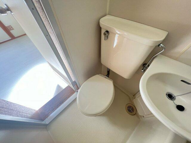 落ち着いたトイレです
