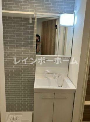 ガーデンヒルズ宮原の独立洗面台