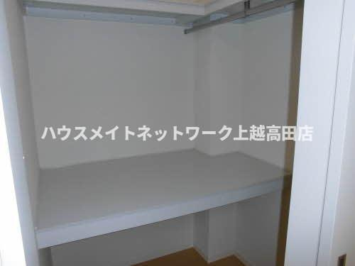 グラシアスの収納|ウォークインクローゼット
