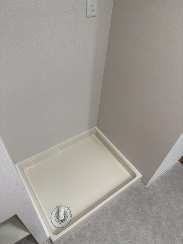 レスタージュ住道のその他|ゆとりの洗濯機置場