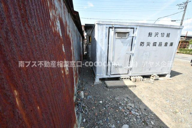 南アルプス市鮎沢の売地のその他|東側境界部分（南より撮影）