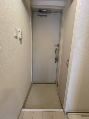 【玄関】リブリ・芦原通