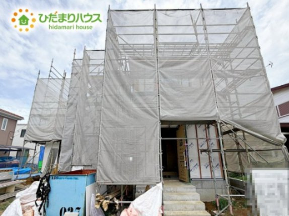 【外観】 | 水戸市住吉町1期　新築戸建 | 明るい光が差し込む開放感あふれる住まいです。