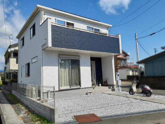 【耐震等級3☆太陽光＋蓄電池で節電☆】香南市野市町西野　中古一戸建ての外観|シンプルモダンな外観が魅力の戸建♪