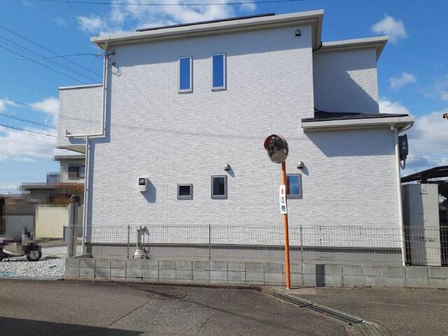 【耐震等級3☆太陽光＋蓄電池で節電☆】香南市野市町西野　中古一戸建ての外観|耐震等級3で安心の住まい