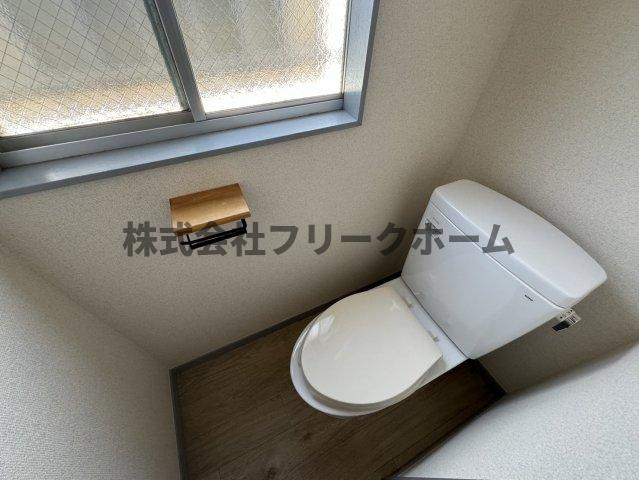 三鷹市牟礼６丁目の賃貸マンションのトイレ