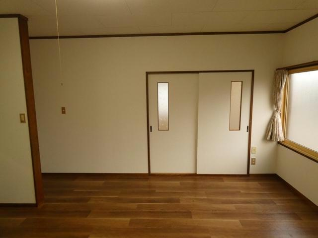 パークハイツ（鳥取大通）の居間・リビング
