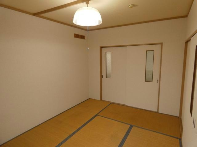 パークハイツ（鳥取大通）の居間・リビング