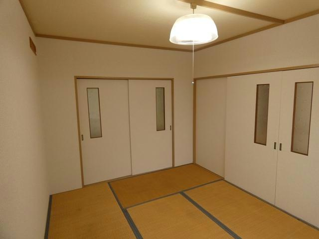 パークハイツ（鳥取大通）の居間・リビング