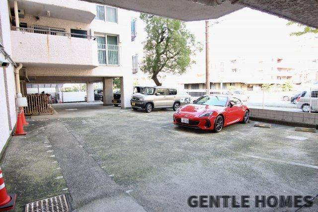 藤和城西コーポの駐車場