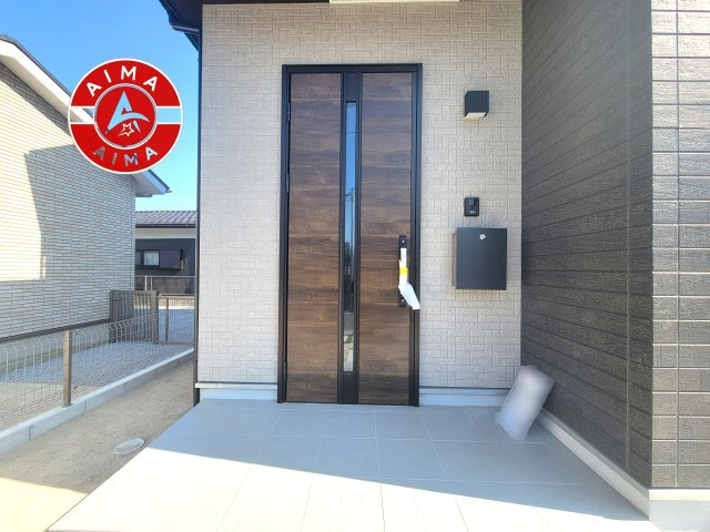 福岡市城南区樋井川5丁目第1-2棟（B号棟）の玄関|おでかけの時も帰った時も、「我が家」を最初に感じでもらえる素敵な空間に。
