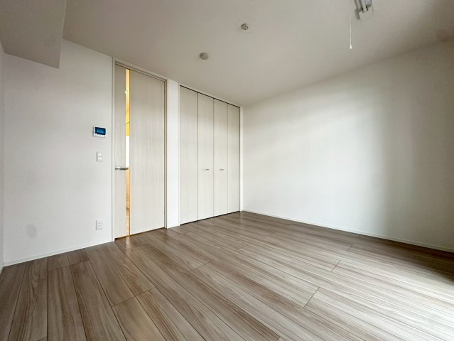 シュエットの洋室|広々とした洋室です