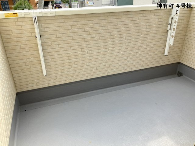 碧南市神有町4号棟のバルコニー|主寝室専用のバルコニー。南向きです