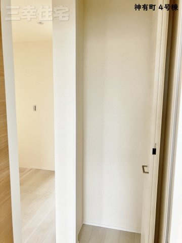 碧南市神有町4号棟の収納|２階の収納